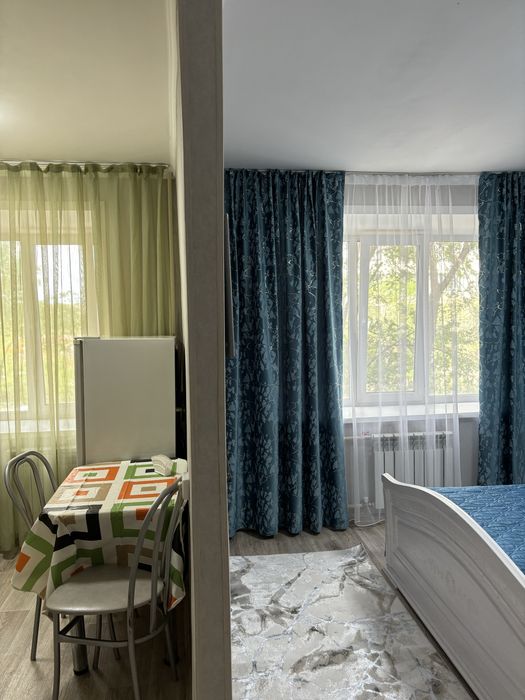 Продам 1 комн кв р-н Ярмарки 2/5. Катаева 11/2.