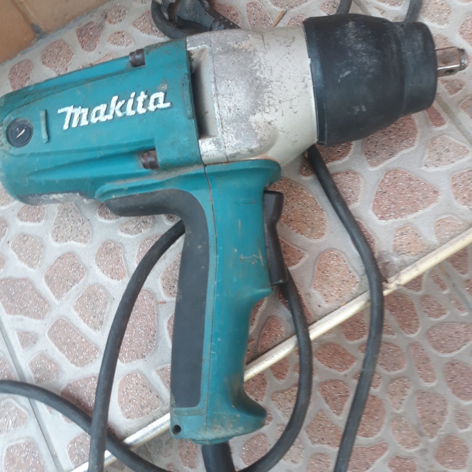 Гайковерт  Makita TW0350