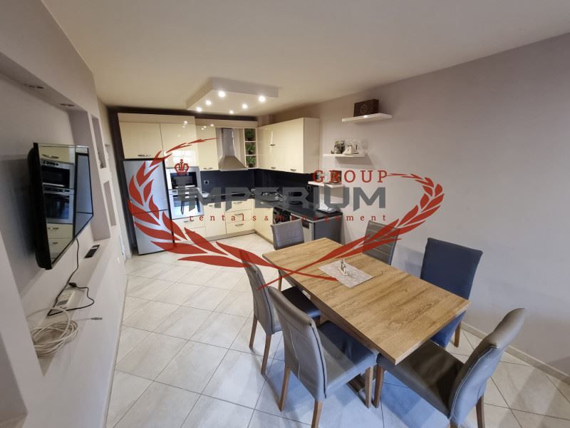 Дава се под наем Двустаен апартамент в Варна, Погреби - 85 кв.м за 714 € - Снимка #2