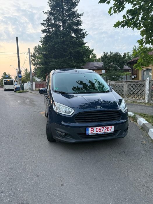 Ford Transit Courier