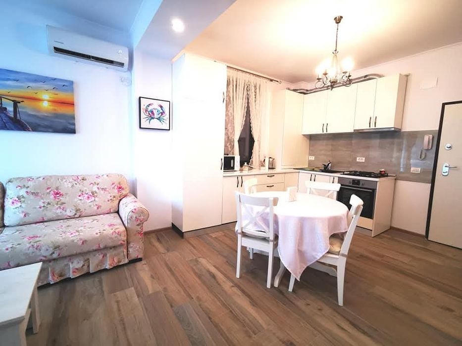 apartament de vânzare 2 camere Mamaia nord D17