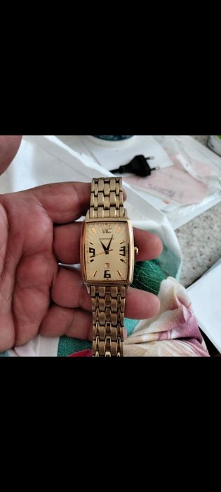 Продаются Часы ручные