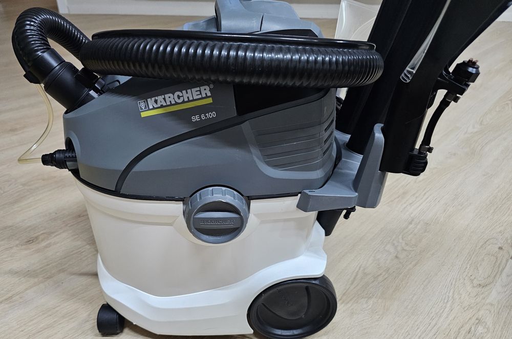 Моющий пылесос Karcher SE 6.100