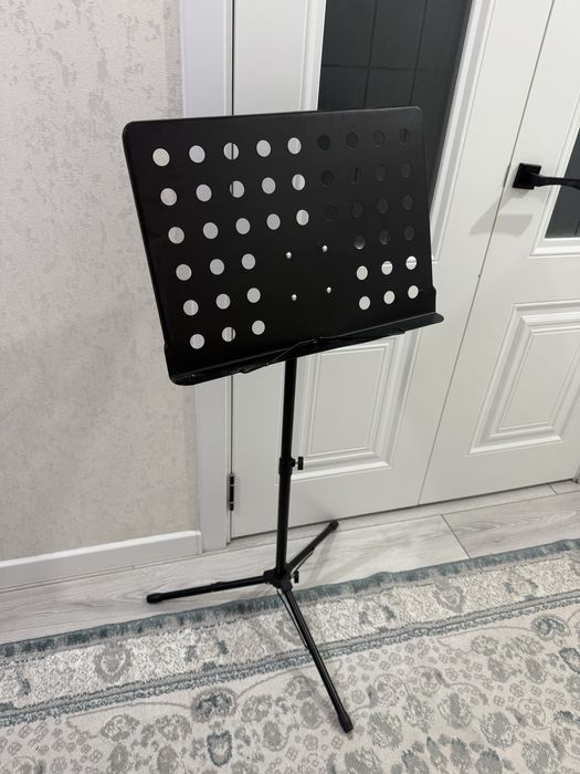 Пюпитр HEBIKUO P-06, стойка для микрофона