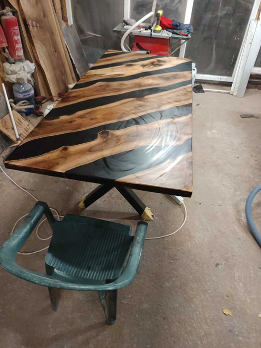 Маси от орех и смола