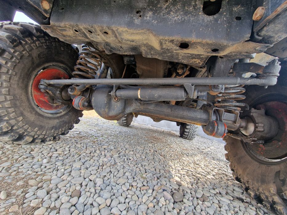 Nissan patrol y60 AUTOUTILITARA