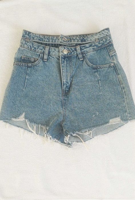 Къси дънкови панталони