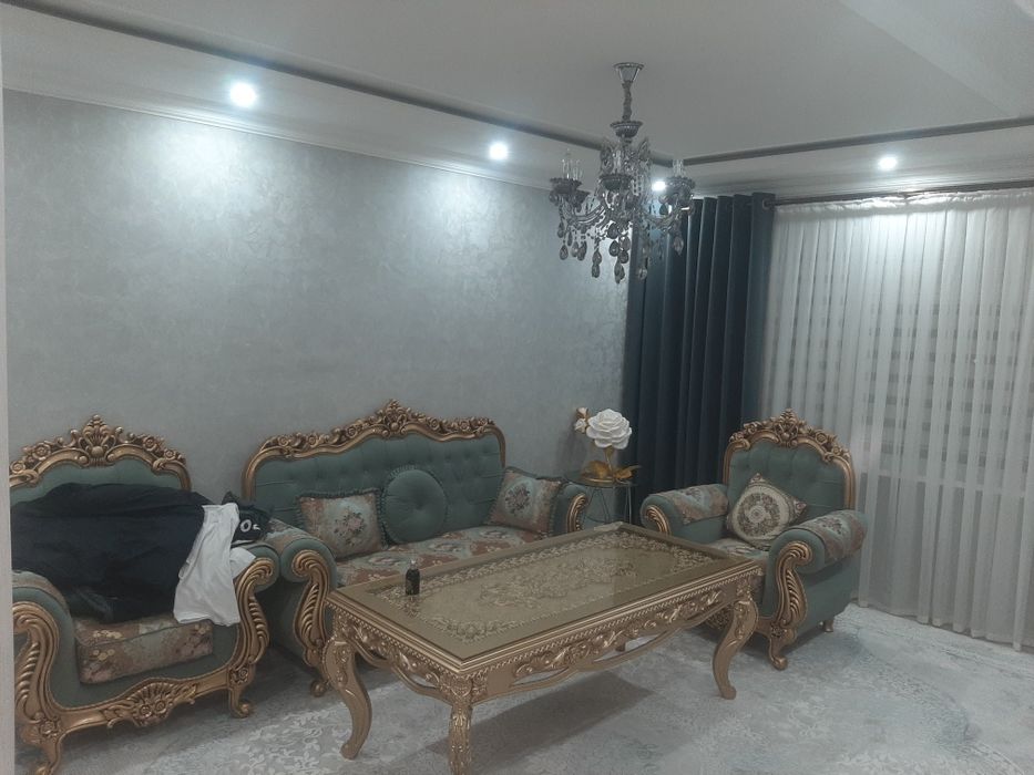 5- ком квартира в 9 ти этажном доме