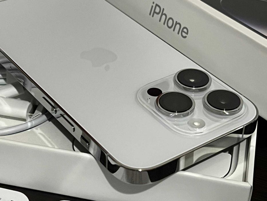 Гаранция! Бартер! iPhone 14 Pro Silver (Бял) Бартер / Адаптер.