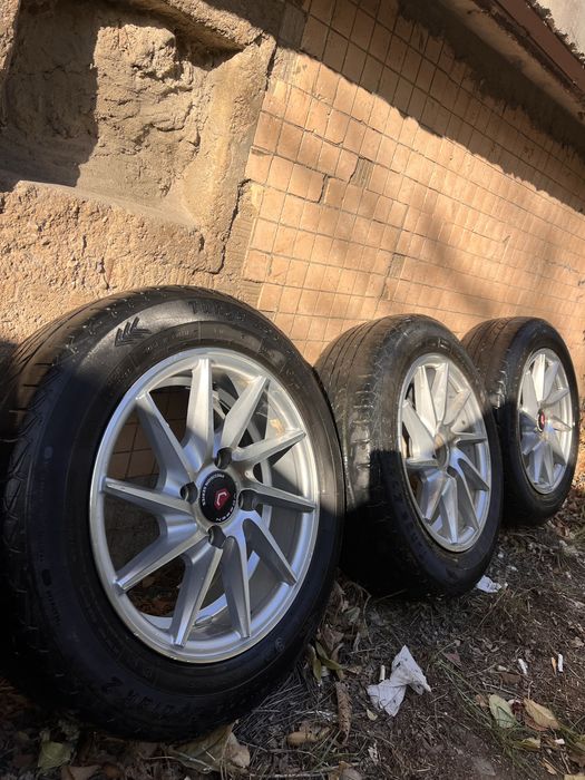 Титанки Vossen r14