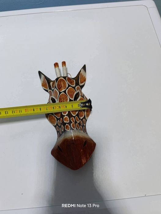 Маска ръчно резбована