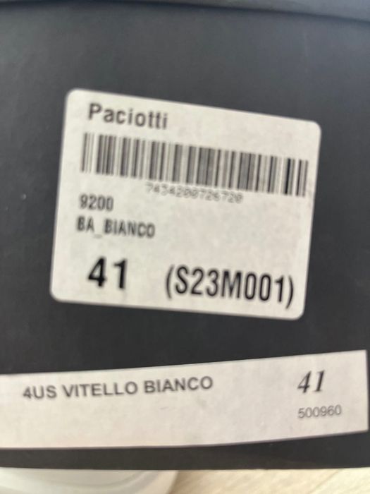 Cesare Paciotti  4US