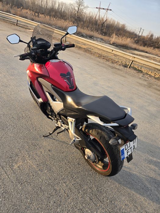 Honda vfr 800x crossrunner