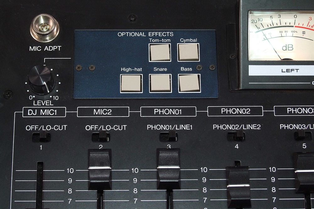 Mixer audio profesional Hama, 6 intrari, 4 iesiri, ideal pt. DJ, NOU