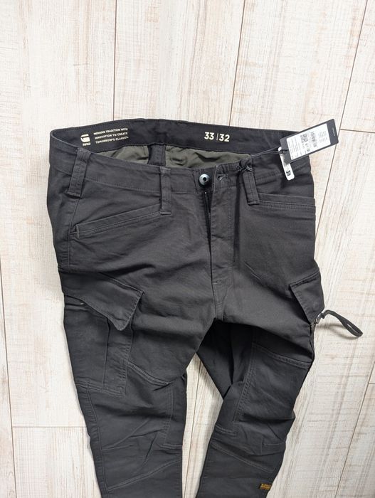 G-Star Zip Pkt 3D Skinny Cargo 
W33L32
Цена: 155 лв/79,25€
Цвят: Чере