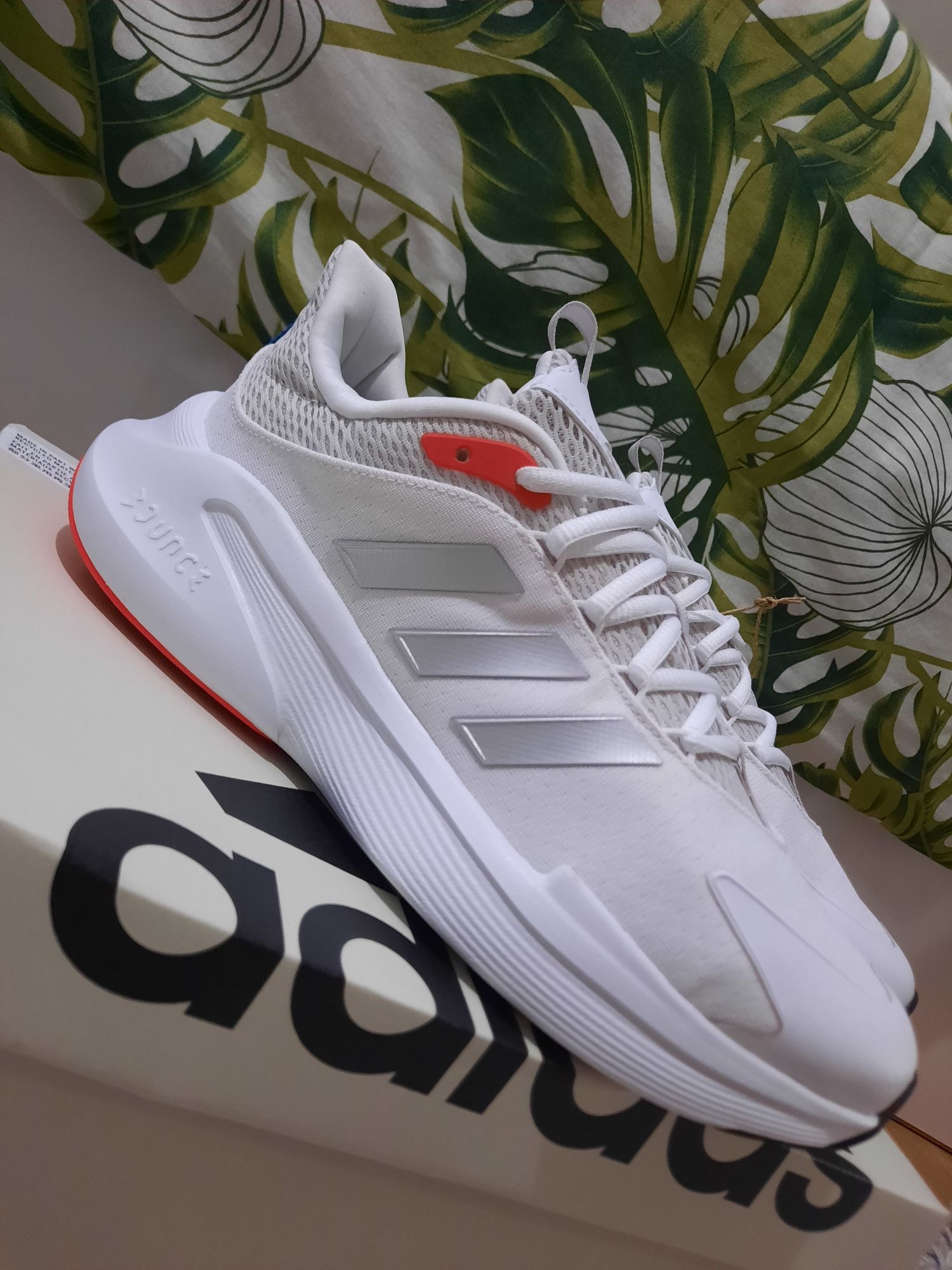 НОВИ Дамски Маратонки Adidas Alpha Edge+