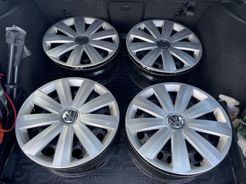 Set jante oțel originale VW + capace originale VW + anvelope iarnă