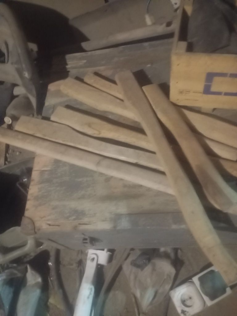 Продам черенки для топоров, разных размеров