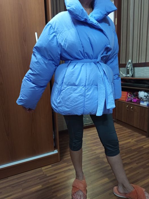 Пуховик женский продаю