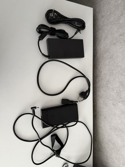 Продавам лаптоп HP Pavilion Gaming 15 в отлично състояние