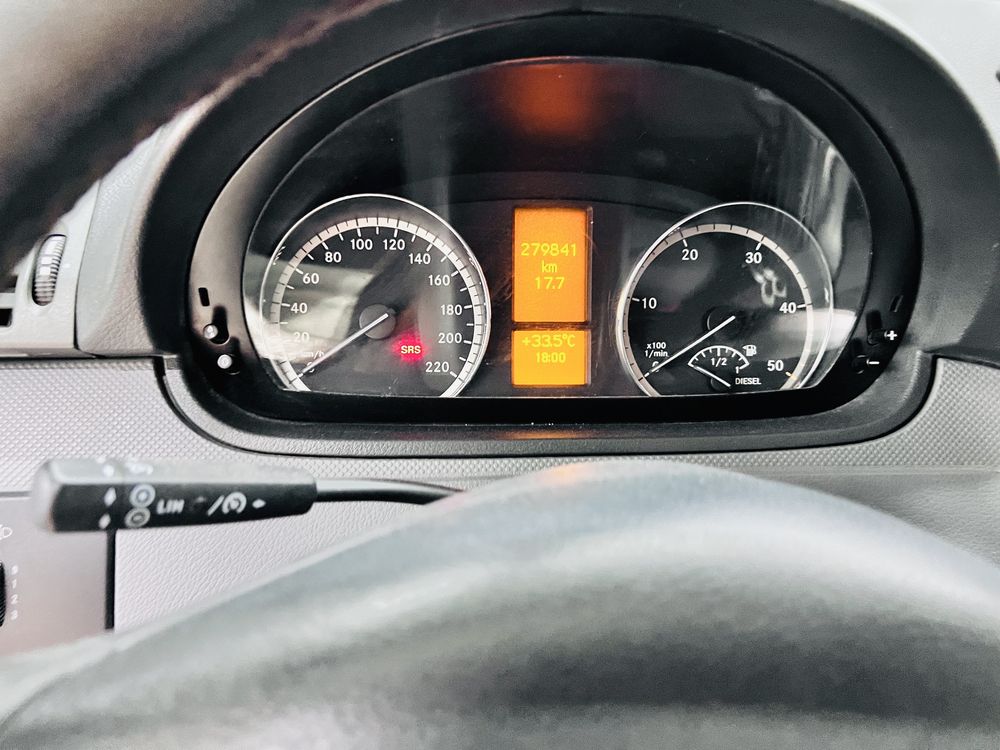 Vand mercedes  vito autoutilitara