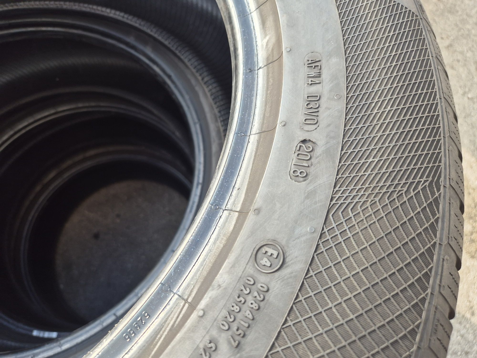 4бр. 225/60/18 Continental Winter Contact TS850P зимни гуми