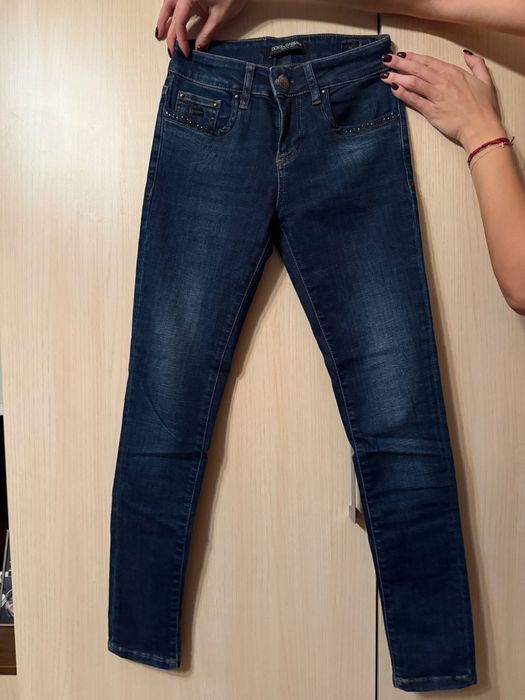 Дамски дънки 27размер