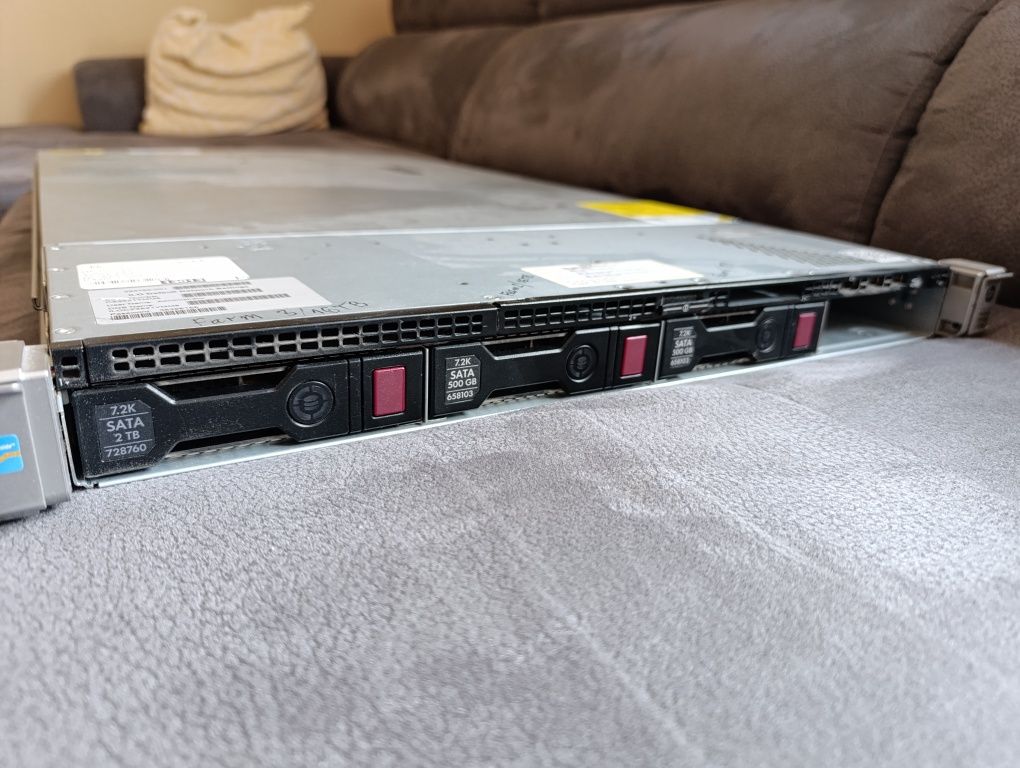 Сървър HP ProLient DL-360p-Gen8