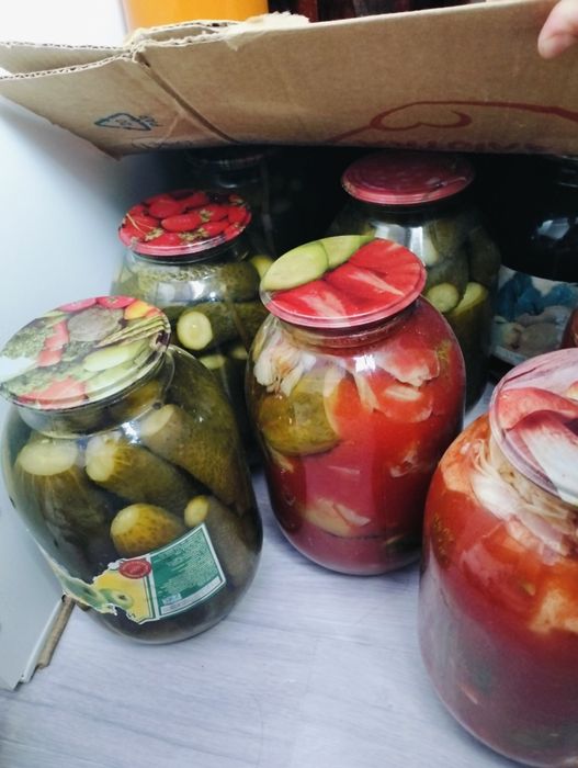 Үйдің банкаларын сатам