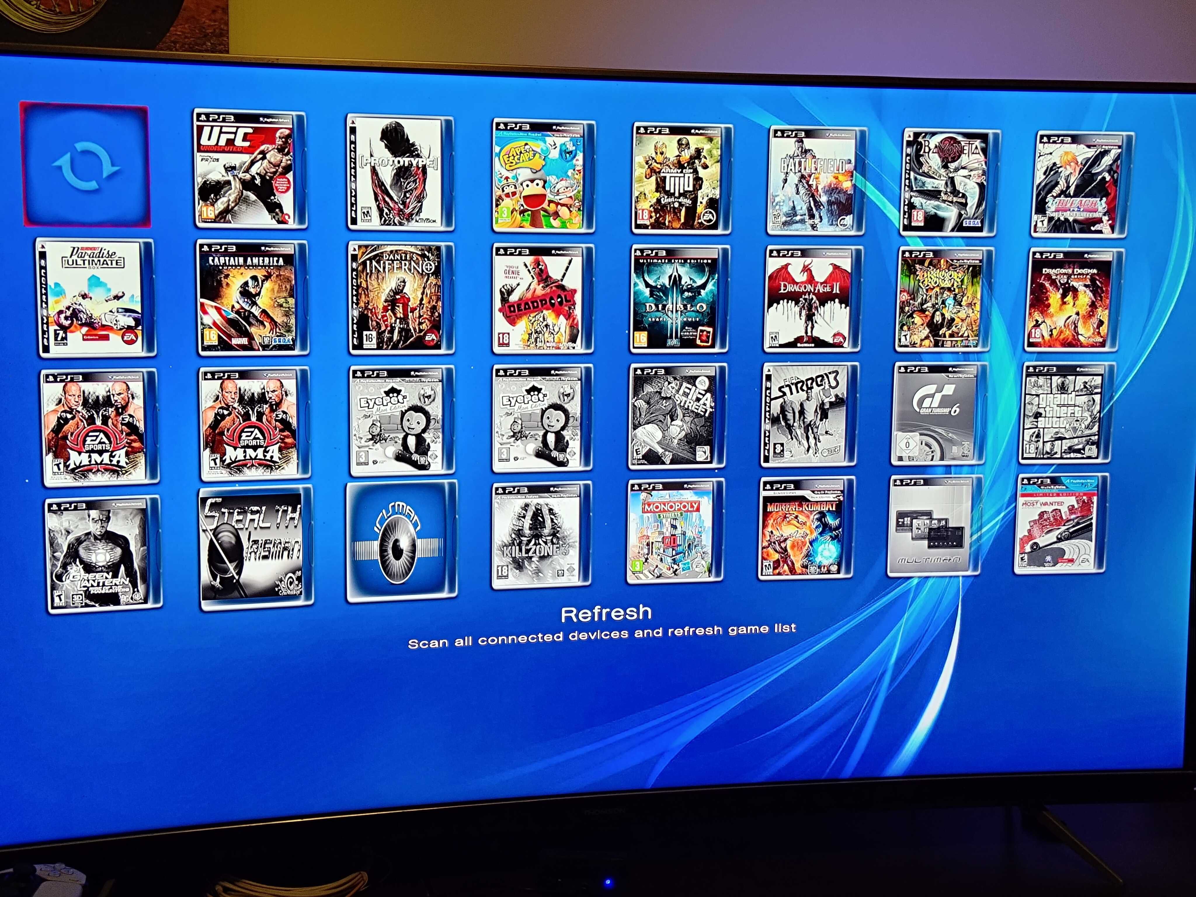 PS3 slim 160GB + hard disk 500gb + ps move 70 игри!