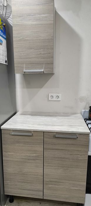 Продам кухонный гарнитур б/у