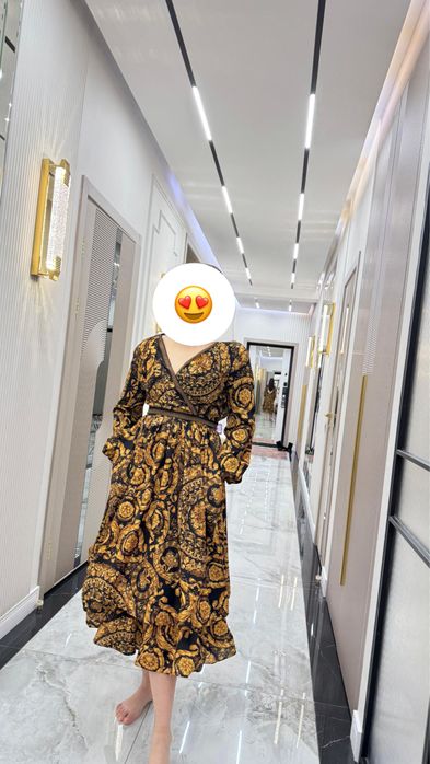 Продам платье срочно в отличном состояние