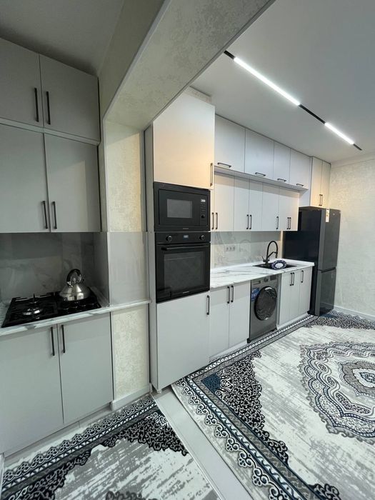 2 хона. Евроремонт мебель, техника.