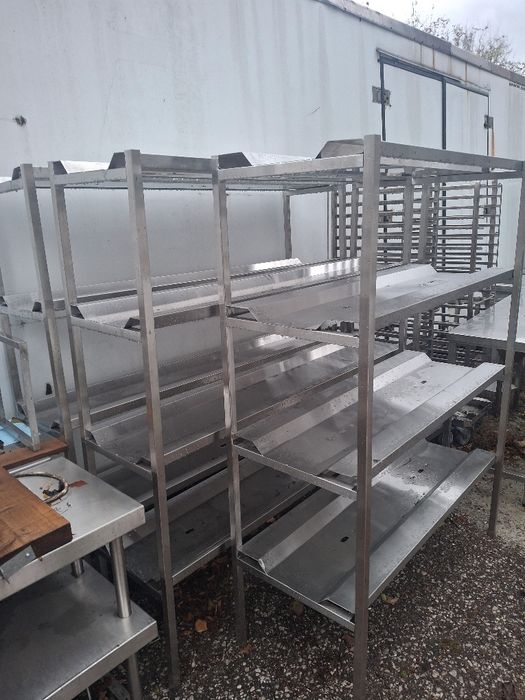 Стелажи неръждаеми.  Много здрави