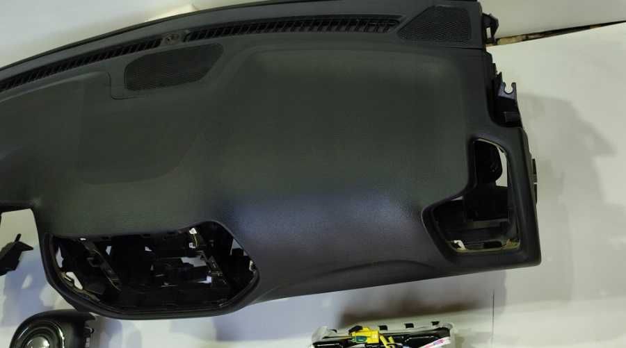 Jeep Compass  plansa de bord - set centuri siguranta - kit airbag