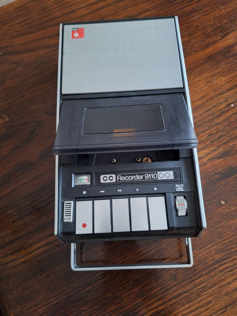 Магнетофон BASF .CC Recorder 9110 .Commodore..ASAHI