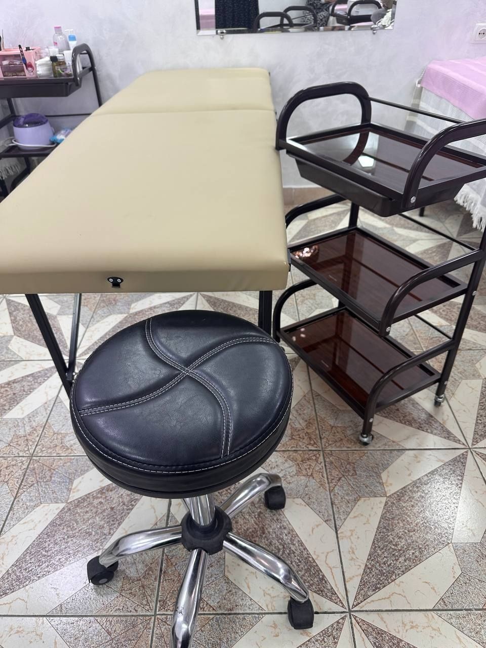 Salon uchun mebellar