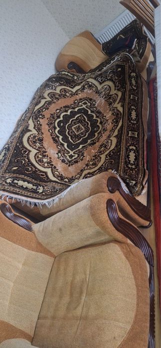 Диван и 2 кресло