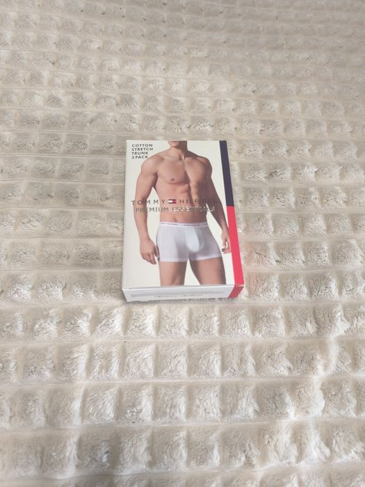 Set 3 perechi de boxeri Tommy Hilfiger,noi