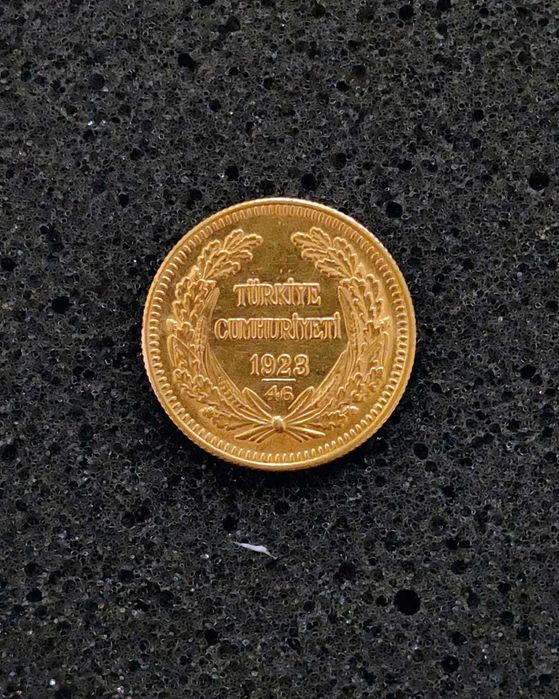 Moneda aur 22k (AG.21)