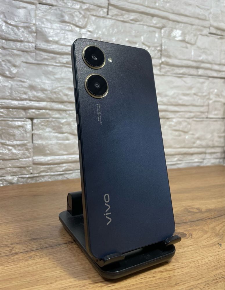 Yivo Y03 128 gb
