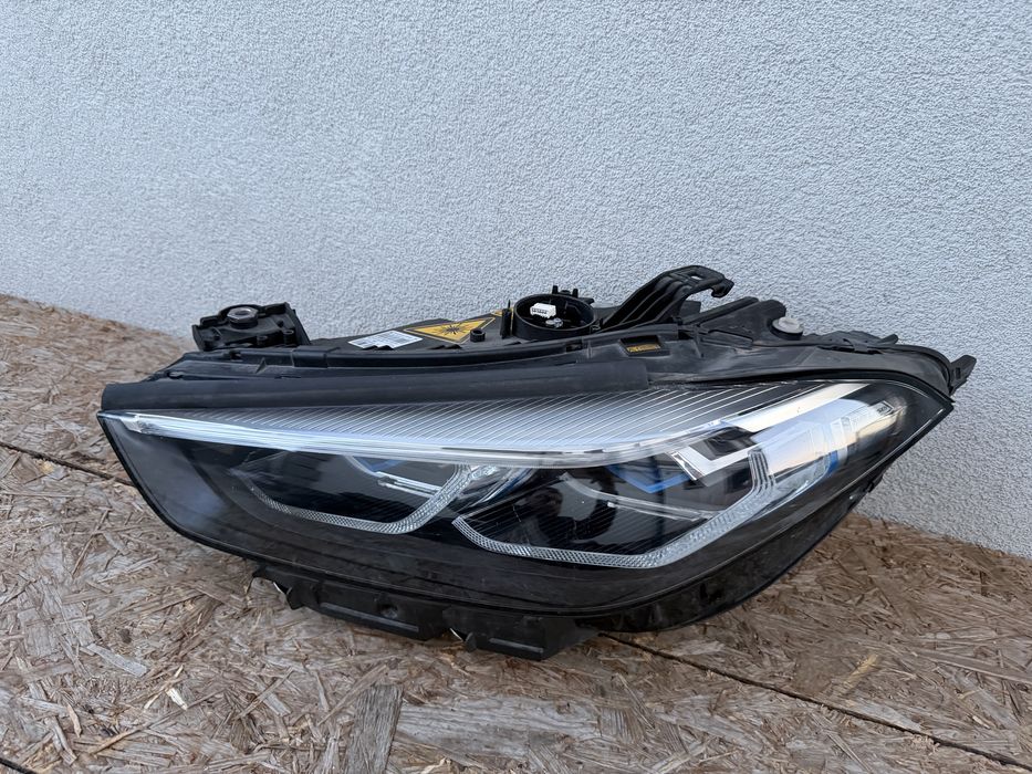 Far stanga BMW Seria8 G14 G15 G16 Full LED LASER Original Europa