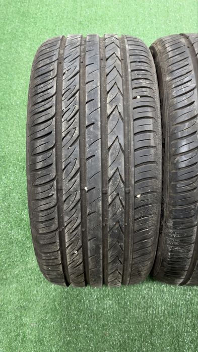 Летни гуми 255/40/18 Като нови