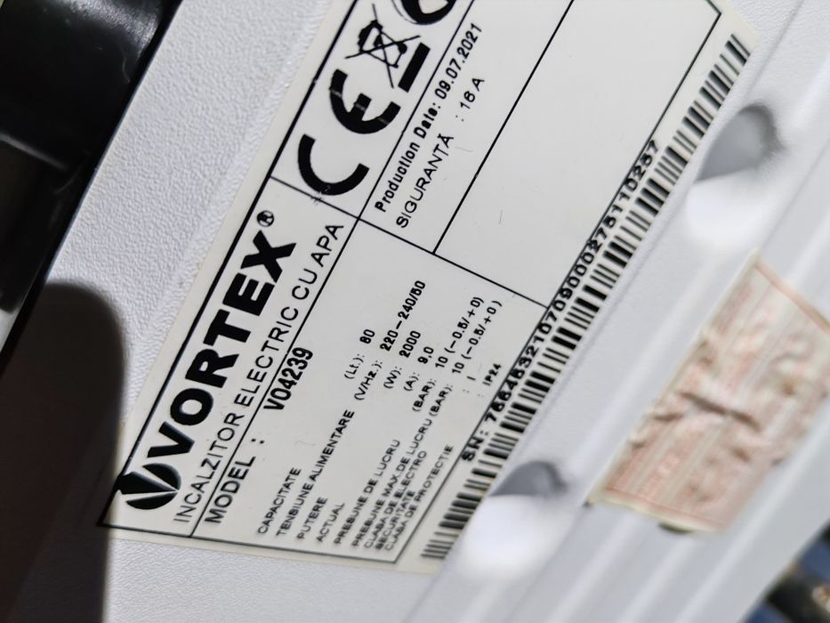 Boiler electric 80 l vortex aproape nou