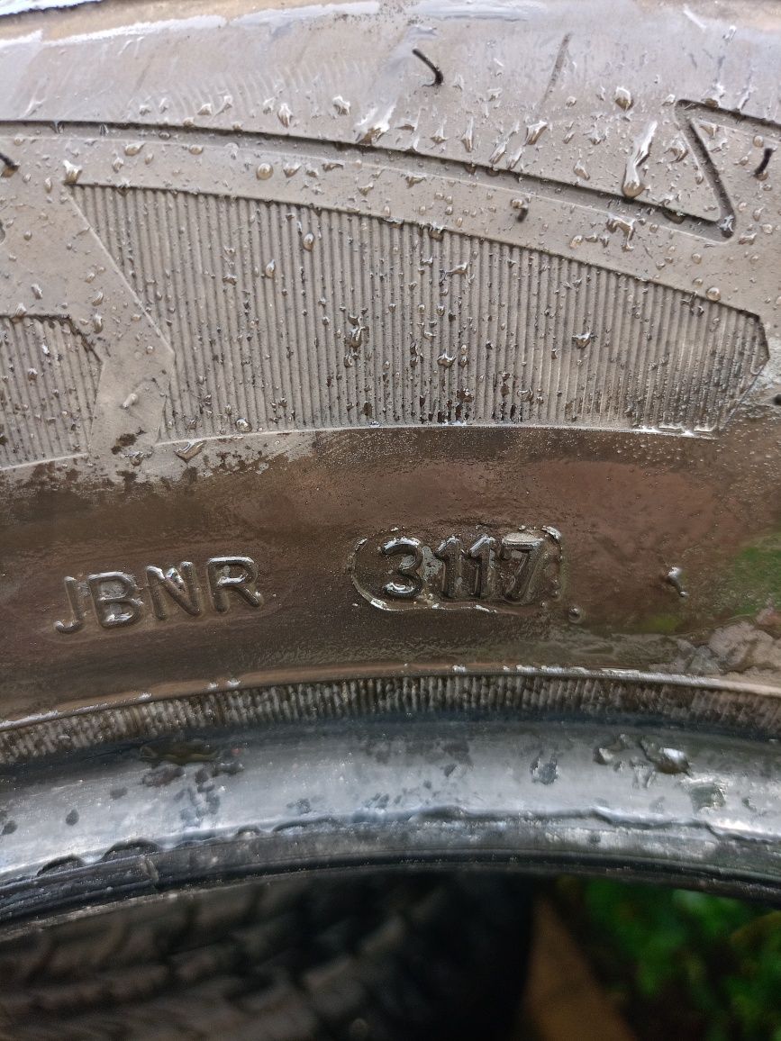 Гуми Goodyear 215/65/16
