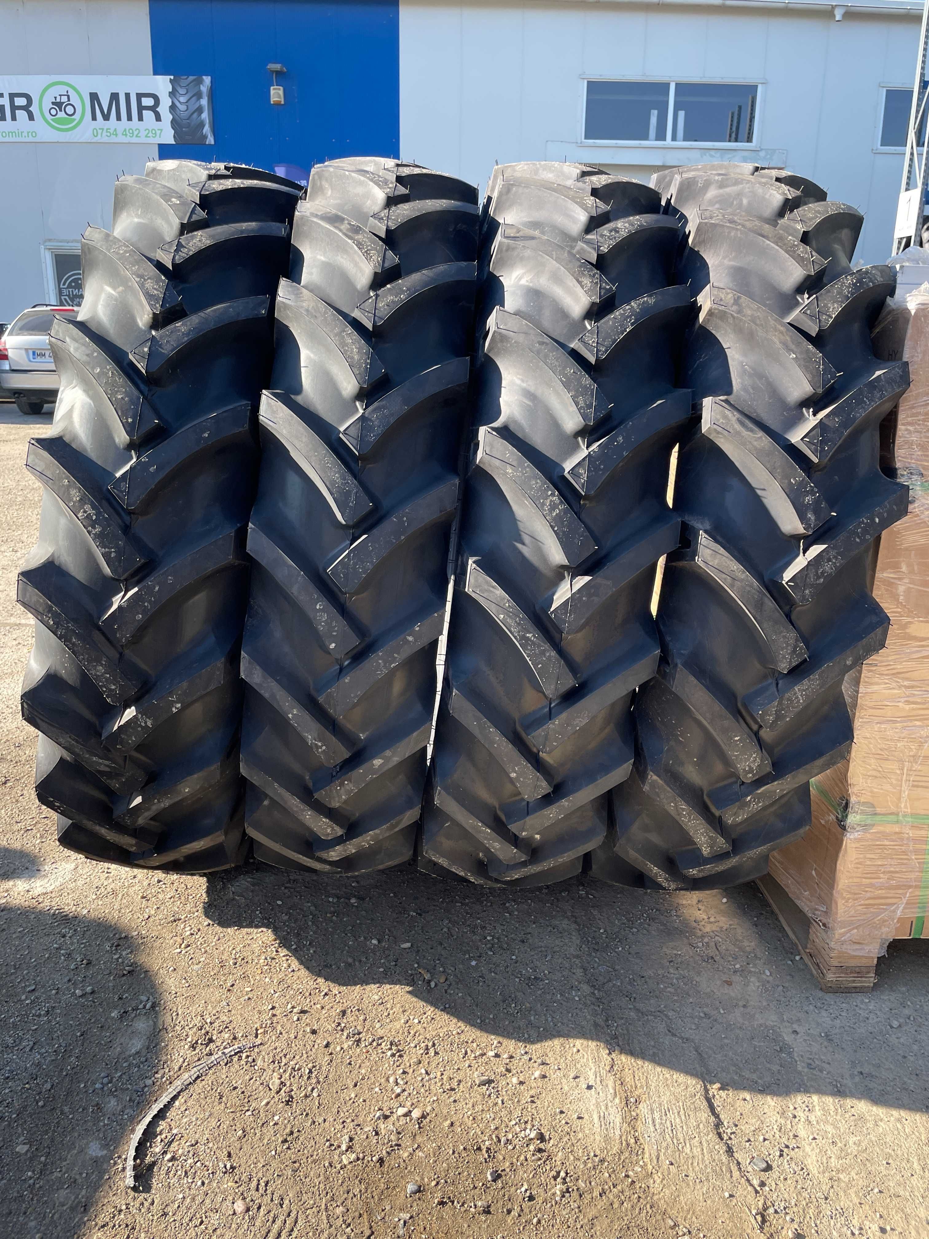 Marca PETLAS 14.00-38 cu 10 pliuri pentru tractor U650 anvelope noi