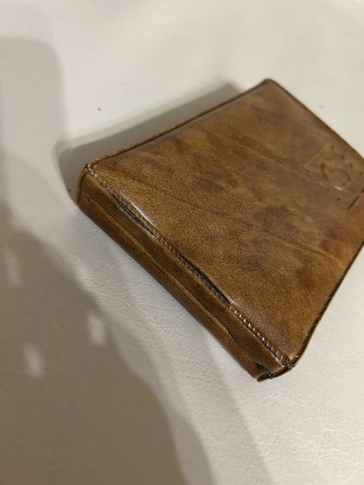 Продавам стар класьор за монети