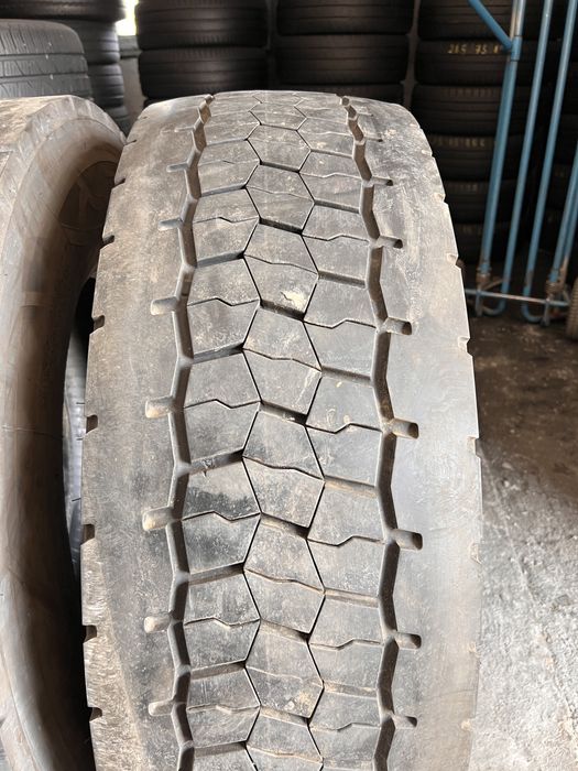 4 anvelope camion 315/70/22.5 , Bridgestone , 8 mm