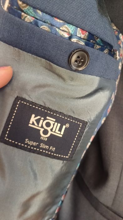 Мъжки костюм, цвят син, турска марка