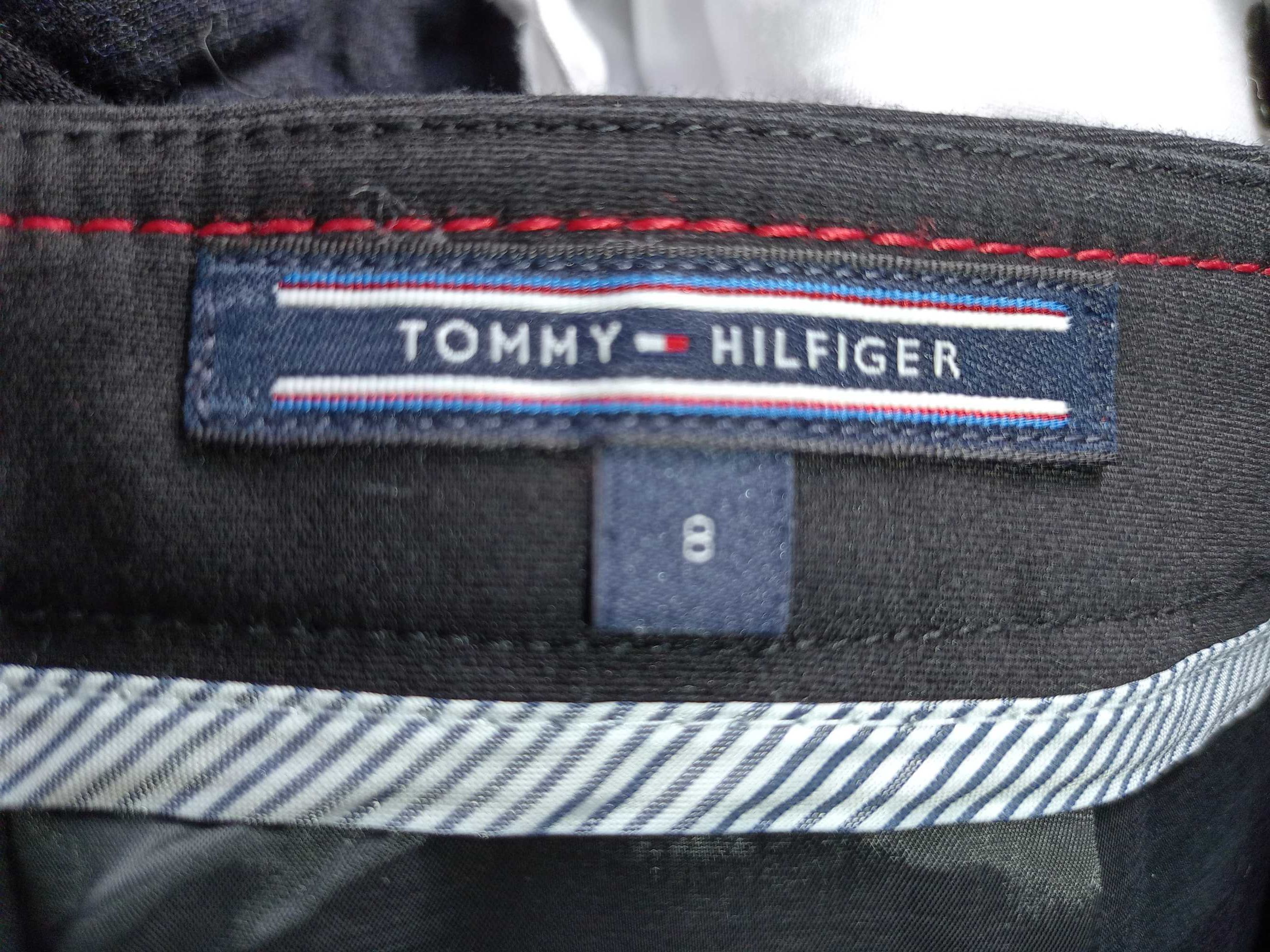 Пола Tommy Hilfiger 8/38, M